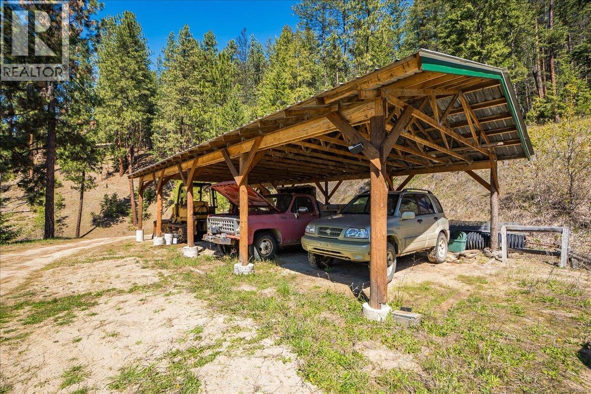 7465 Broadwater Road, Castlegar, British Columbia  V1N 4V8 - Photo 76 - 10384692