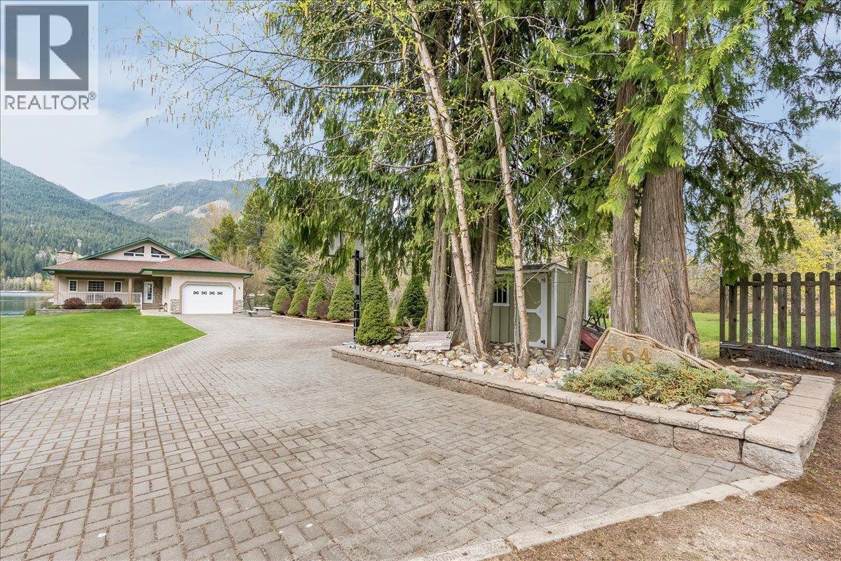 664 Ainslie Road, Harrop, British Columbia  V1L 6P6 - Photo 10 - 10384831