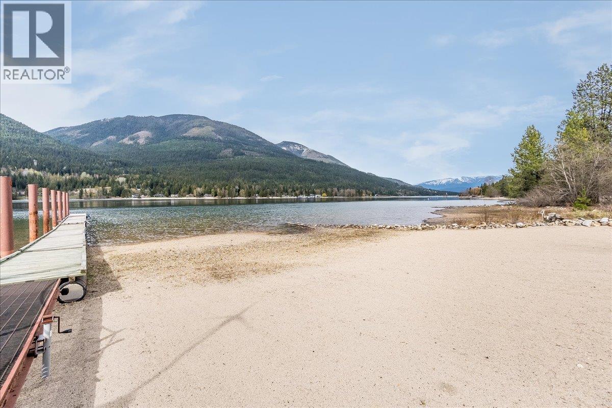 664 Ainslie Road, Harrop, British Columbia  V1L 6P6 - Photo 15 - 10384831