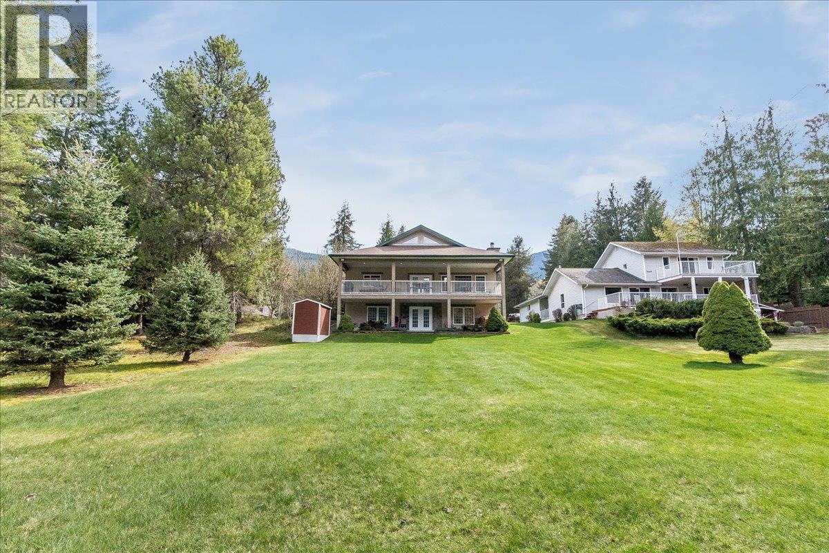 664 Ainslie Road, Harrop, British Columbia  V1L 6P6 - Photo 4 - 10384831