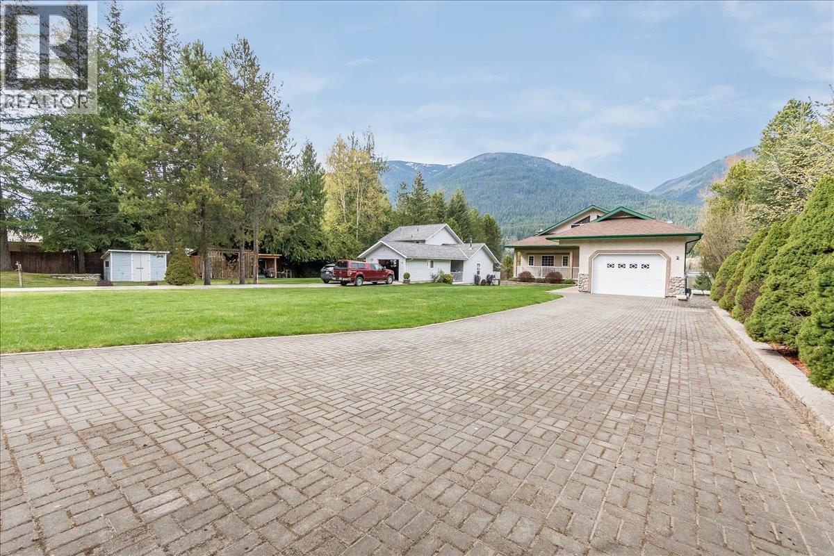 664 Ainslie Road, Harrop, British Columbia  V1L 6P6 - Photo 40 - 10384831