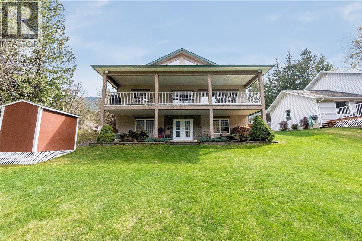 664 Ainslie Road, Harrop, British Columbia  V1L 6P6 - Photo 5 - 10384831