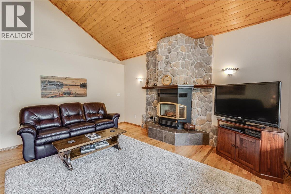 664 Ainslie Road, Harrop, British Columbia  V1L 6P6 - Photo 56 - 10384831