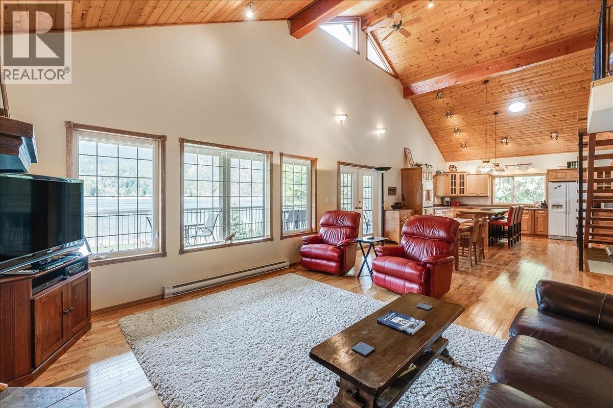 664 Ainslie Road, Harrop, British Columbia  V1L 6P6 - Photo 59 - 10384831