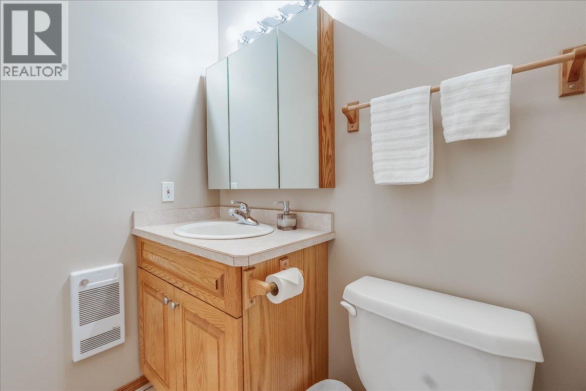 664 Ainslie Road, Harrop, British Columbia  V1L 6P6 - Photo 64 - 10384831