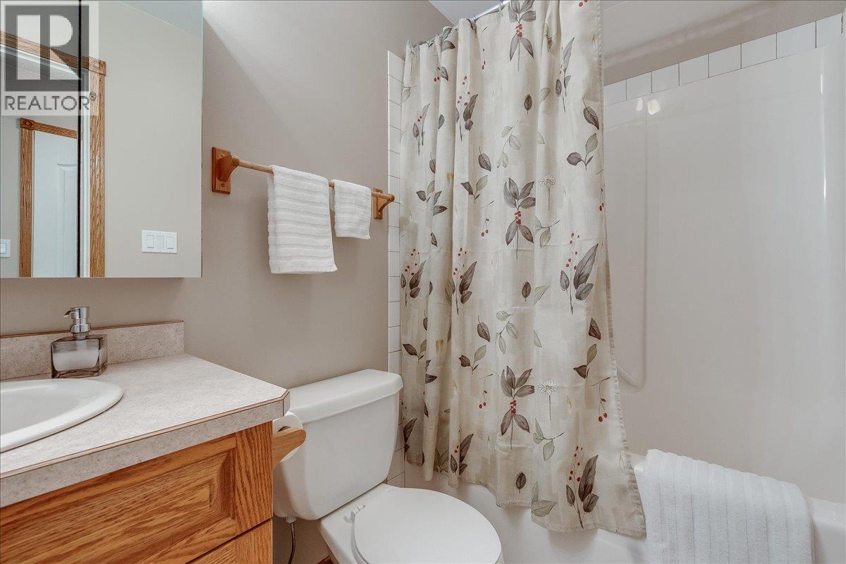 664 Ainslie Road, Harrop, British Columbia  V1L 6P6 - Photo 80 - 10384831