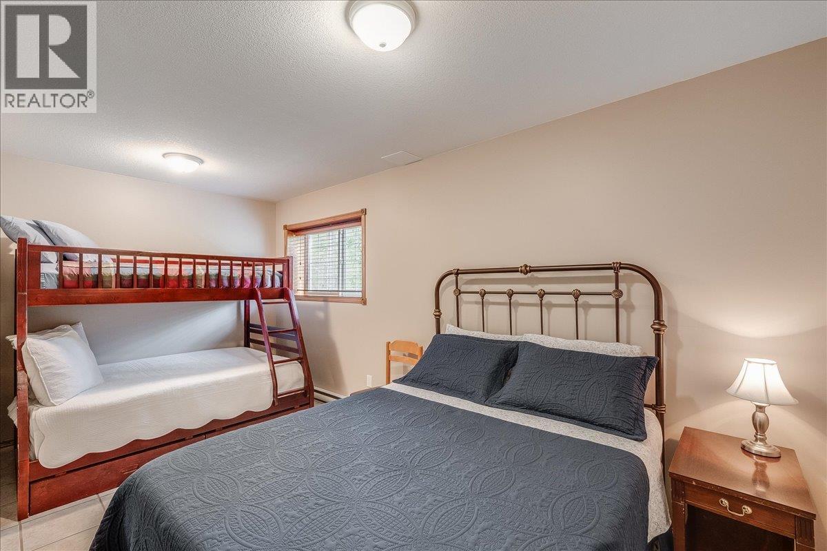 664 Ainslie Road, Harrop, British Columbia  V1L 6P6 - Photo 85 - 10384831