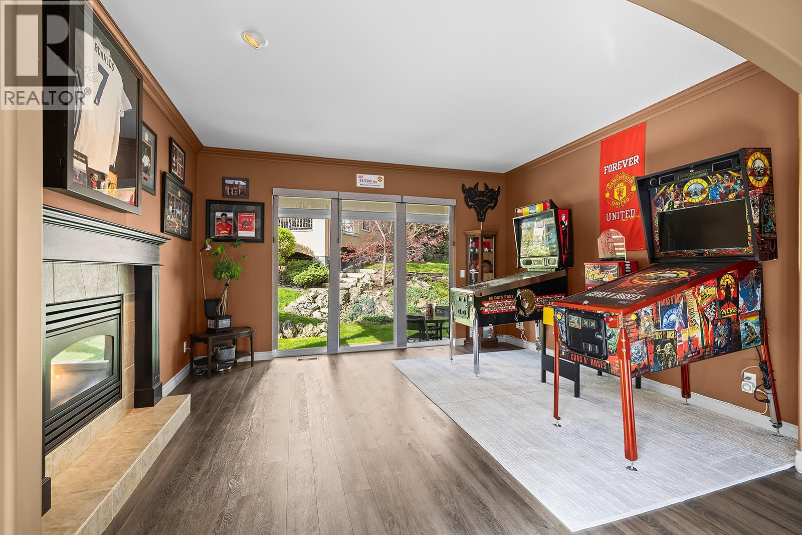 2302 Country Club Drive, Kelowna, British Columbia  V1V 2M6 - Photo 14 - 10383758