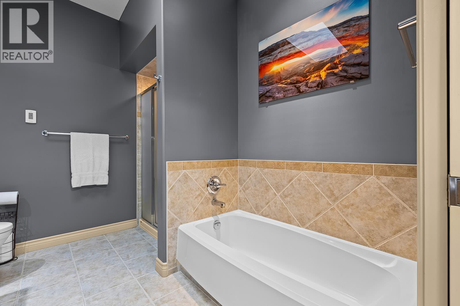 2302 Country Club Drive, Kelowna, British Columbia  V1V 2M6 - Photo 20 - 10383758