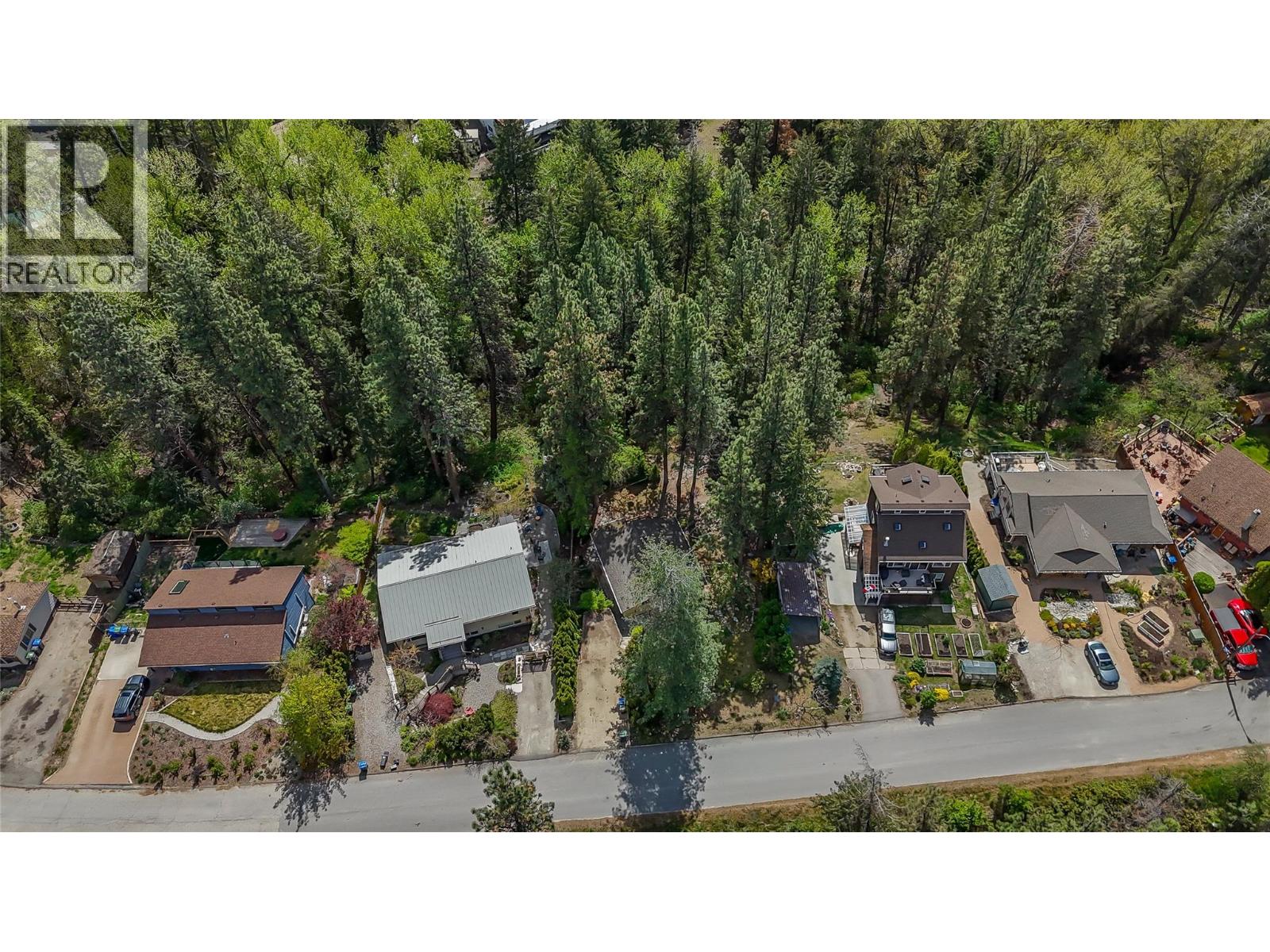 1260 Upper Debeck Road, Naramata, British Columbia  V0H 1N0 - Photo 3 - 10384928