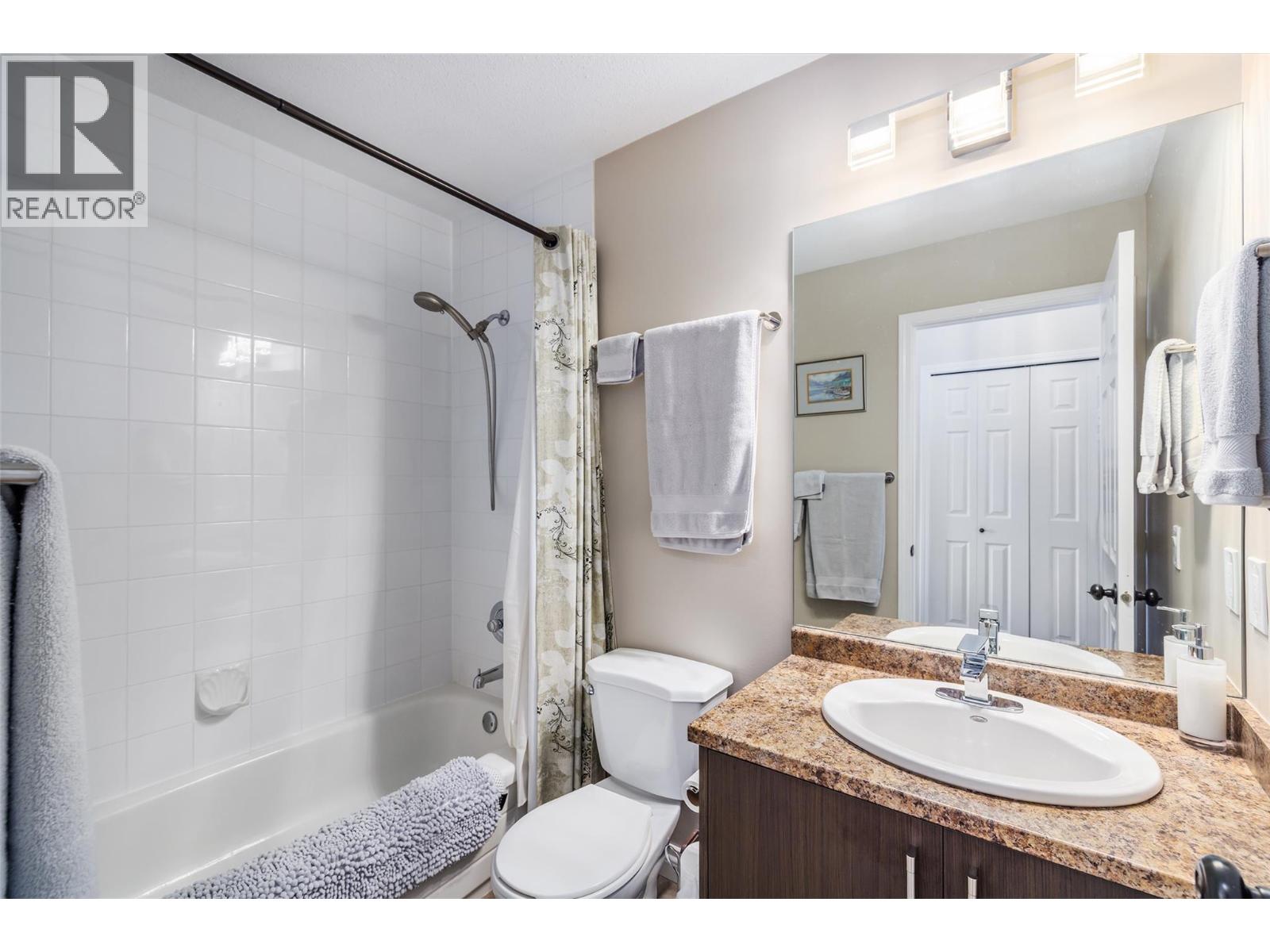 4450 Ponderosa Drive Unit# 204, Peachland, British Columbia  V0H 1X5 - Photo 19 - 10383686