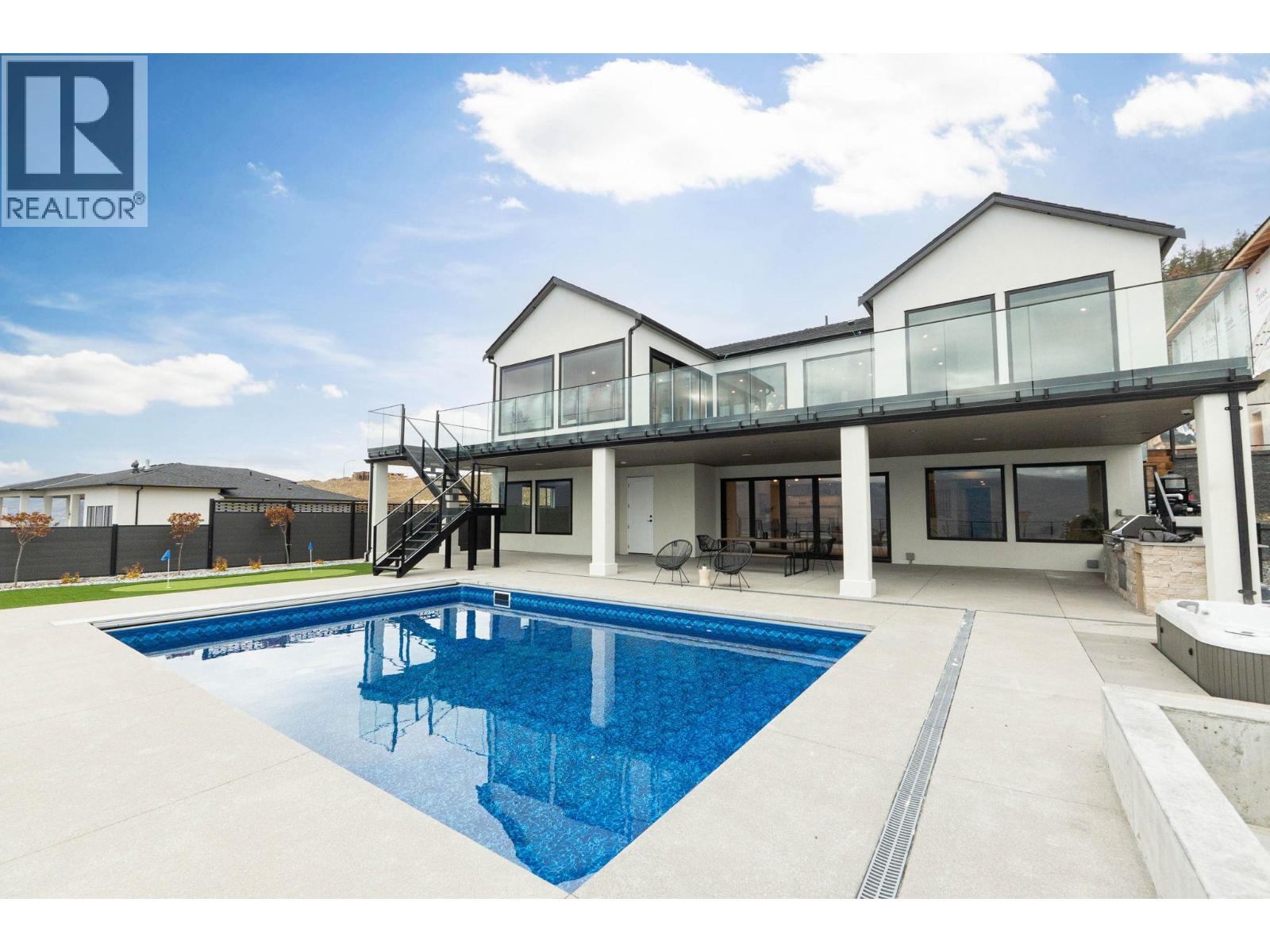 1327 Vineyard Drive, West Kelowna, British Columbia  V4T 3H9 - Photo 6 - 10385018