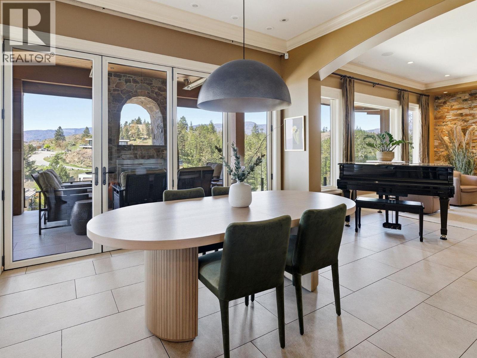 706 Highpointe Court, Kelowna, British Columbia  V1V 2Y3 - Photo 15 - 10384987
