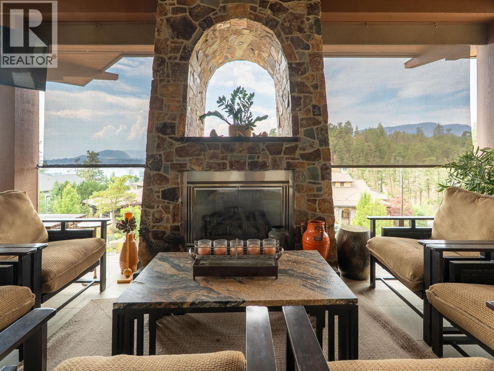 706 Highpointe Court, Kelowna, British Columbia  V1V 2Y3 - Photo 28 - 10384987