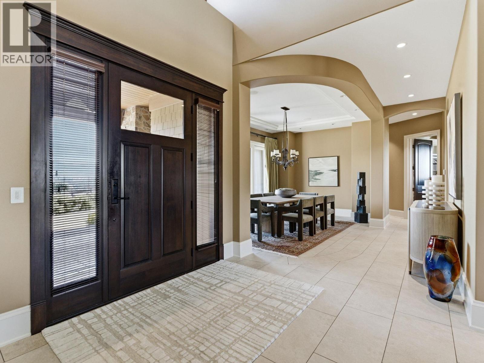 706 Highpointe Court, Kelowna, British Columbia  V1V 2Y3 - Photo 8 - 10384987