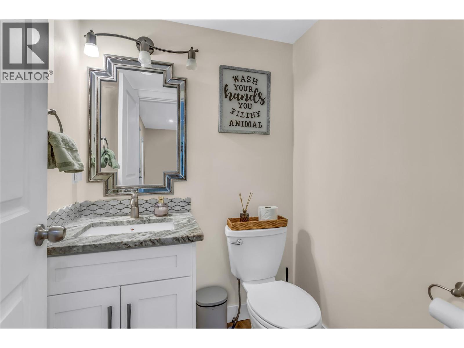 2621 Salmon River Road, Salmon Arm, British Columbia  V1E 3H8 - Photo 24 - 10384739