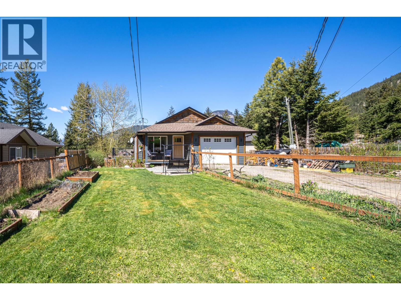 5654 Lynes Road, Falkland, British Columbia  V0E 1W0 - Photo 39 - 10384832