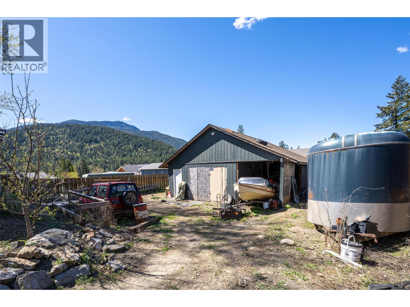 5654 Lynes Road, Falkland, British Columbia  V0E 1W0 - Photo 47 - 10384832