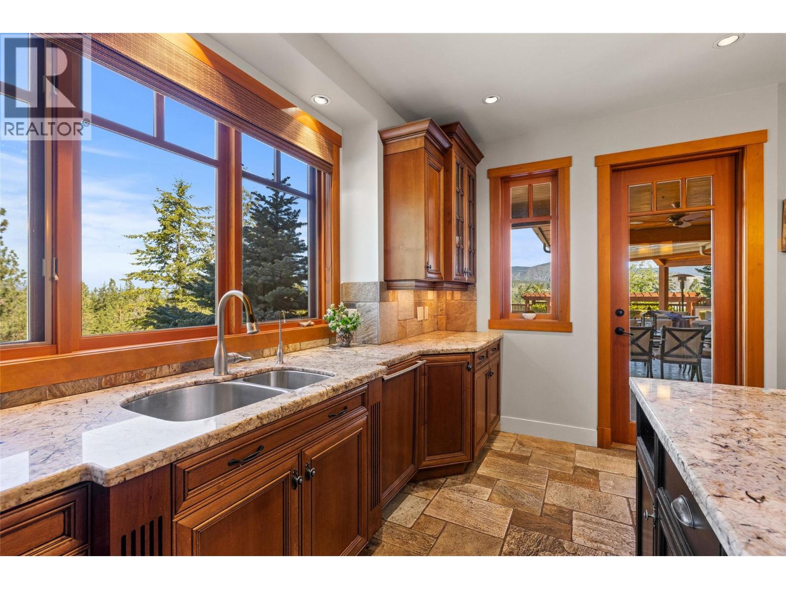 4150 Seddon Road, Kelowna, British Columbia  V1W 4C9 - Photo 29 - 10385003