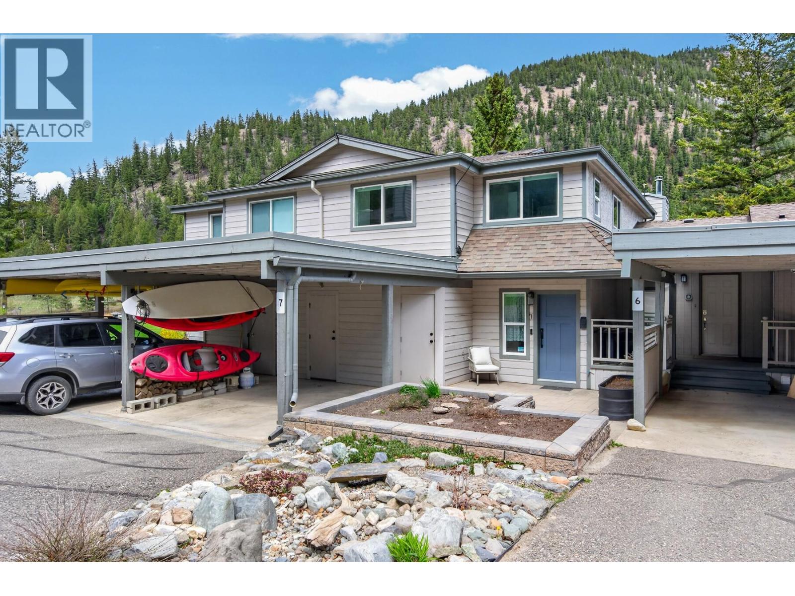 1801 Paul Lake Road Unit# 7, Kamloops, British Columbia  V2H 1N7 - Photo 1 - 10384810