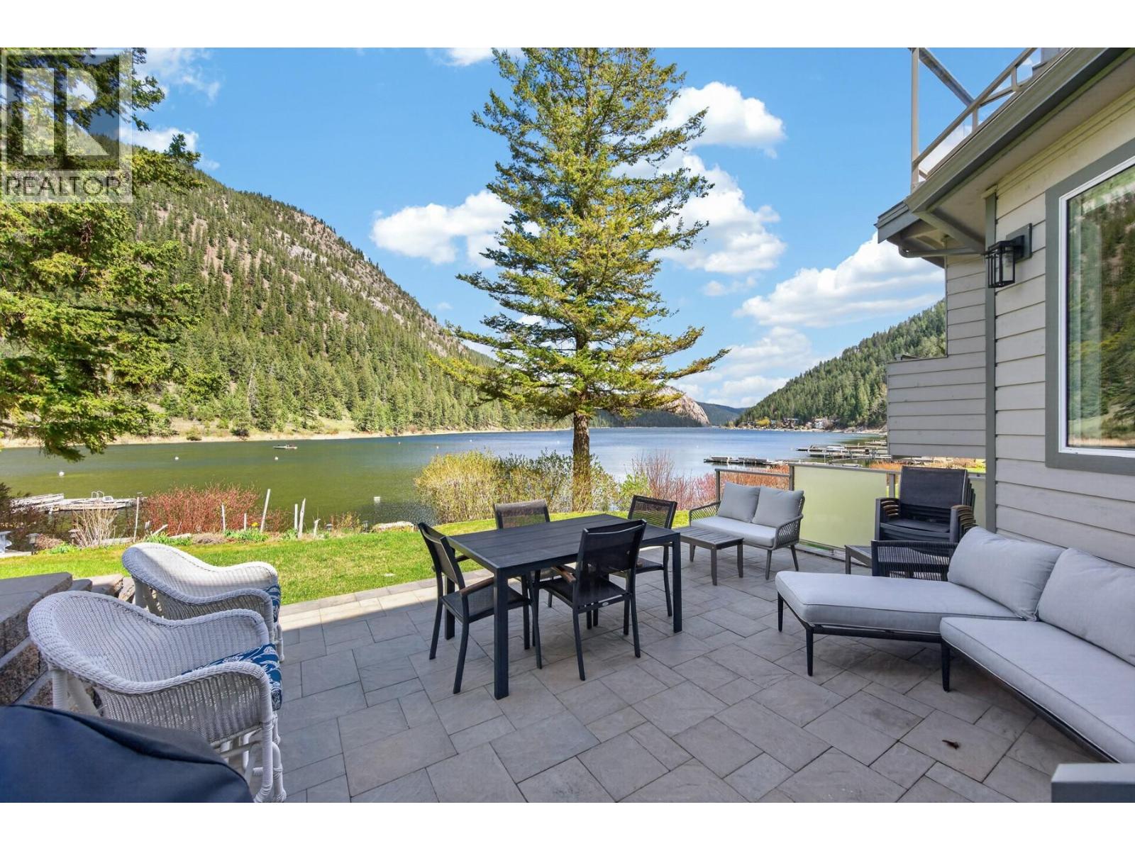1801 Paul Lake Road Unit# 7, Kamloops, British Columbia  V2H 1N7 - Photo 15 - 10384810