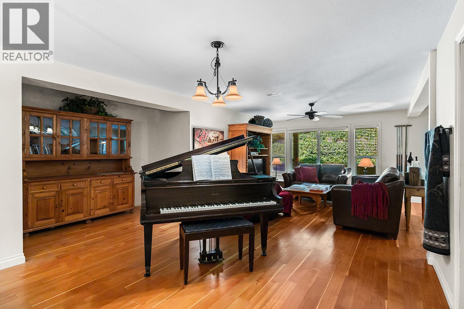 3103 Thacker Drive, West Kelowna, British Columbia  V1Z 1X5 - Photo 34 - 10384934