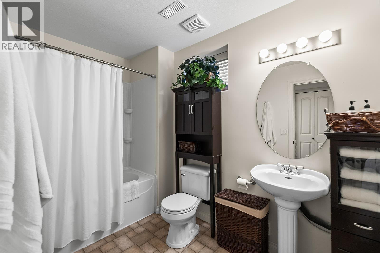 3103 Thacker Drive, West Kelowna, British Columbia  V1Z 1X5 - Photo 41 - 10384934