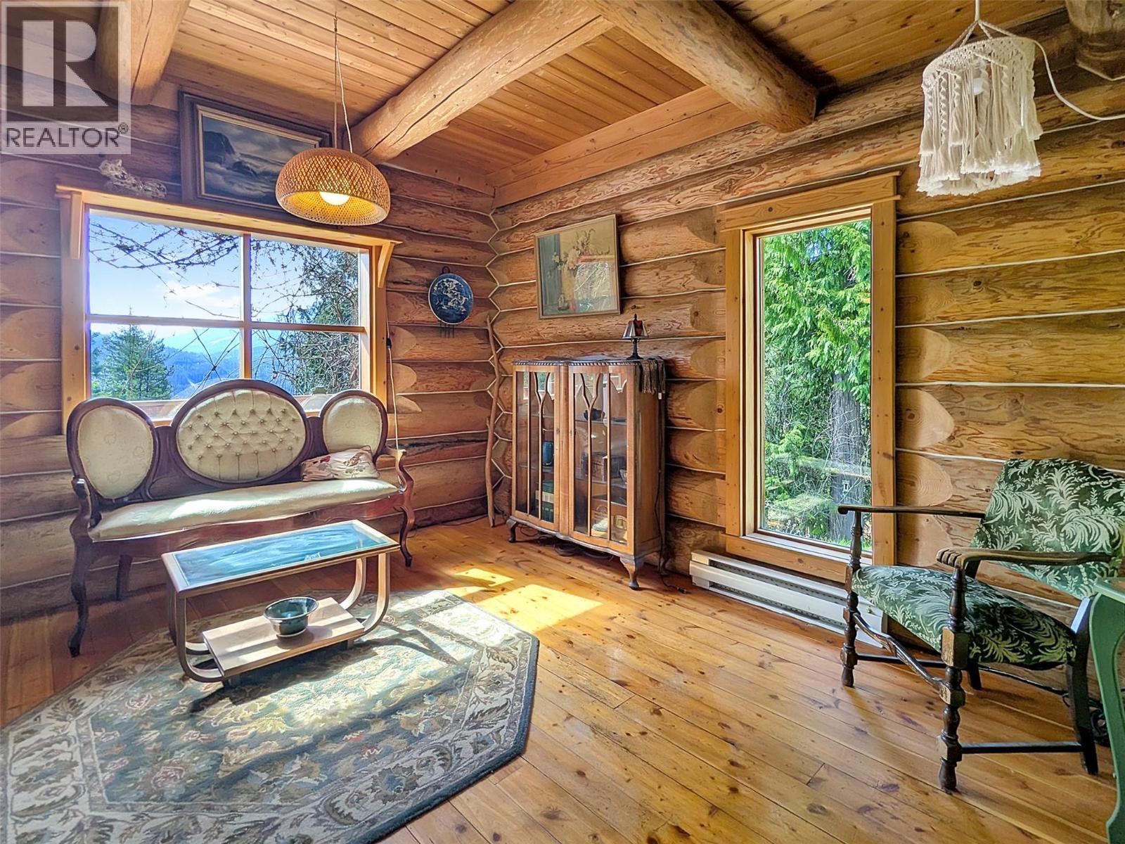 8907 Martens Road, Slocan, British Columbia  V0G 2C0 - Photo 11 - 10384864