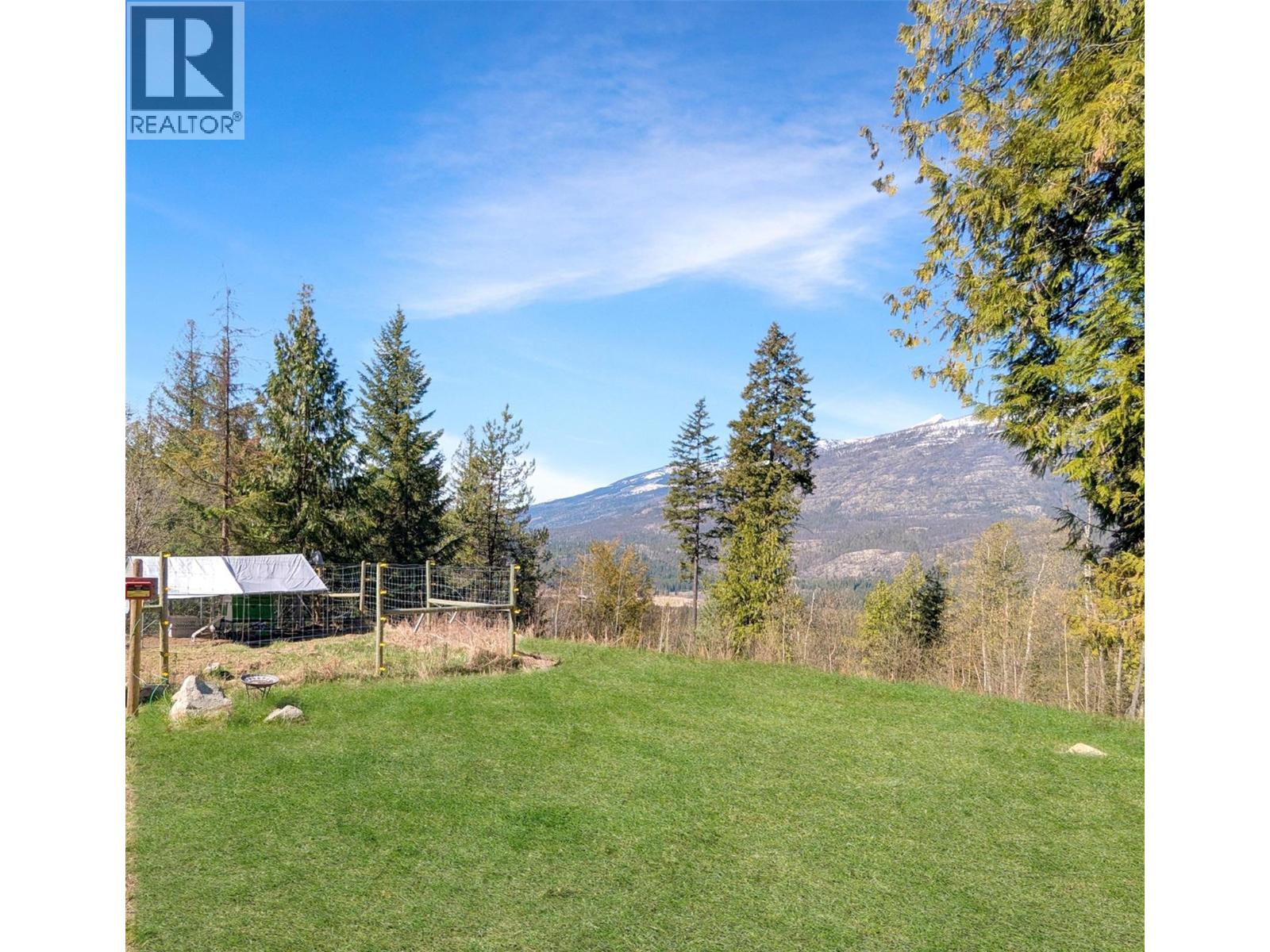 8907 Martens Road, Slocan, British Columbia  V0G 2C0 - Photo 27 - 10384864