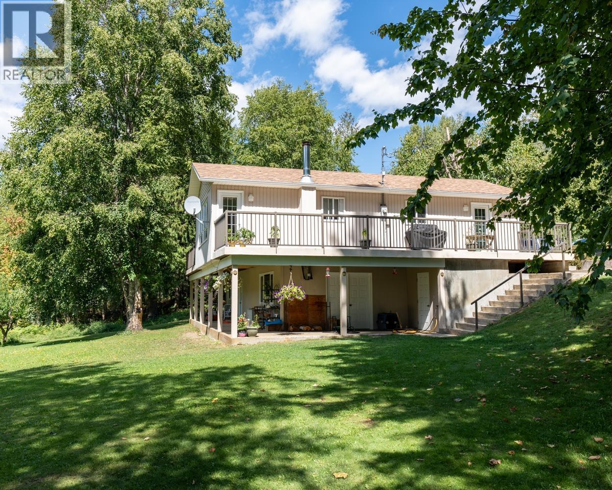 467 Meadow Creek Road, Meadow Creek, British Columbia  V0G 1N0 - Photo 16 - 10383596