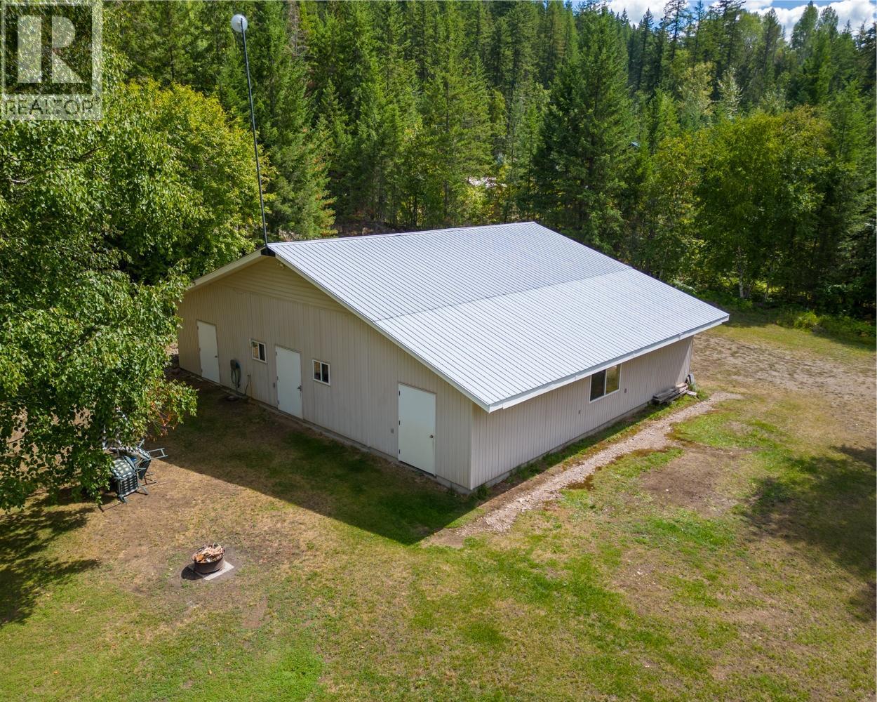 467 Meadow Creek Road, Meadow Creek, British Columbia  V0G 1N0 - Photo 43 - 10383596