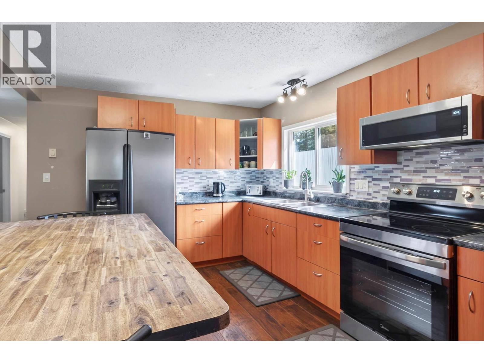 115 Norfolk Road, Clearwater, British Columbia  V0E 1N1 - Photo 4 - 10384087