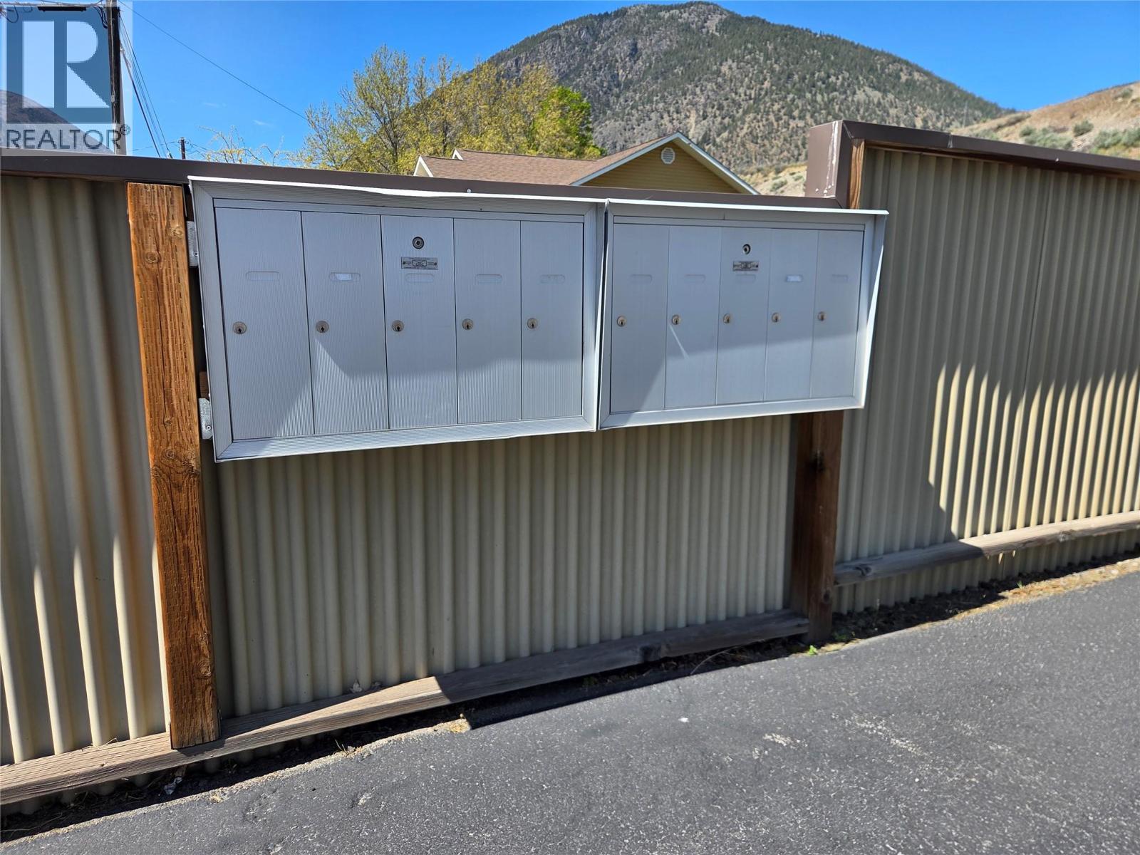 601 9th Street Unit# 2, Keremeos, British Columbia  V0X 1N3 - Photo 12 - 10385104