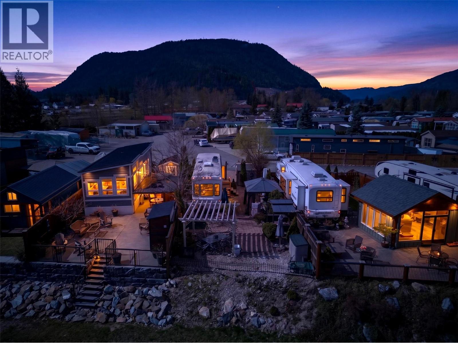 1383 Silversands Road Lot# 82, Sicamous, British Columbia  V0E 2V4 - Photo 2 - 10385081