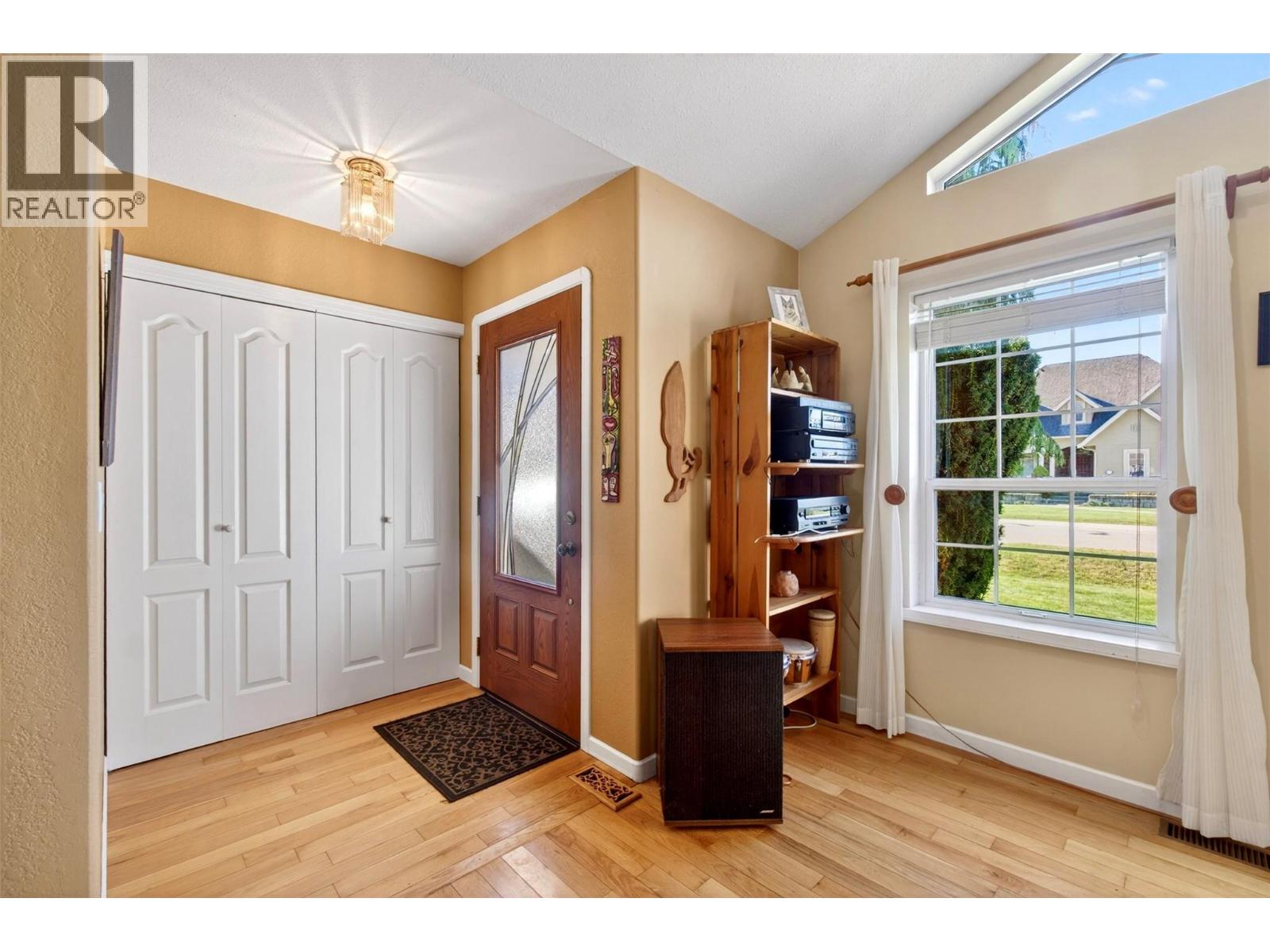 730 Parksville Street, Sicamous, British Columbia  V0E 2V0 - Photo 24 - 10384947