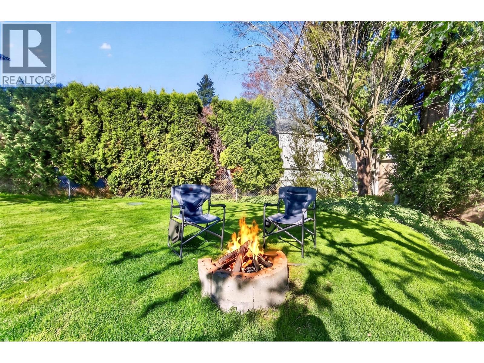 730 Parksville Street, Sicamous, British Columbia  V0E 2V0 - Photo 52 - 10384947
