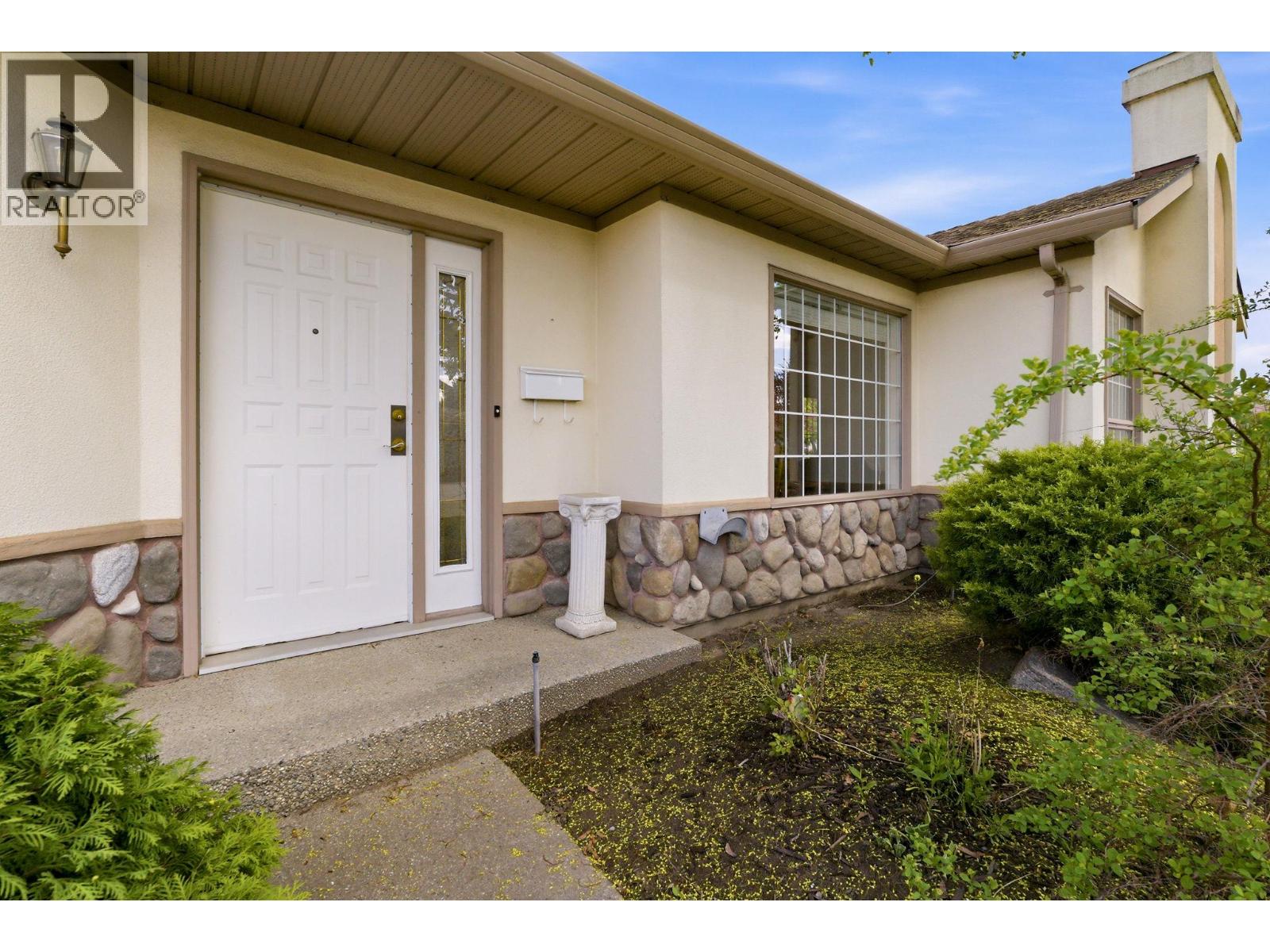 1201 Cameron Avenue Unit# 100, Kelowna, British Columbia  V1Y 3R9 - Photo 4 - 10384710