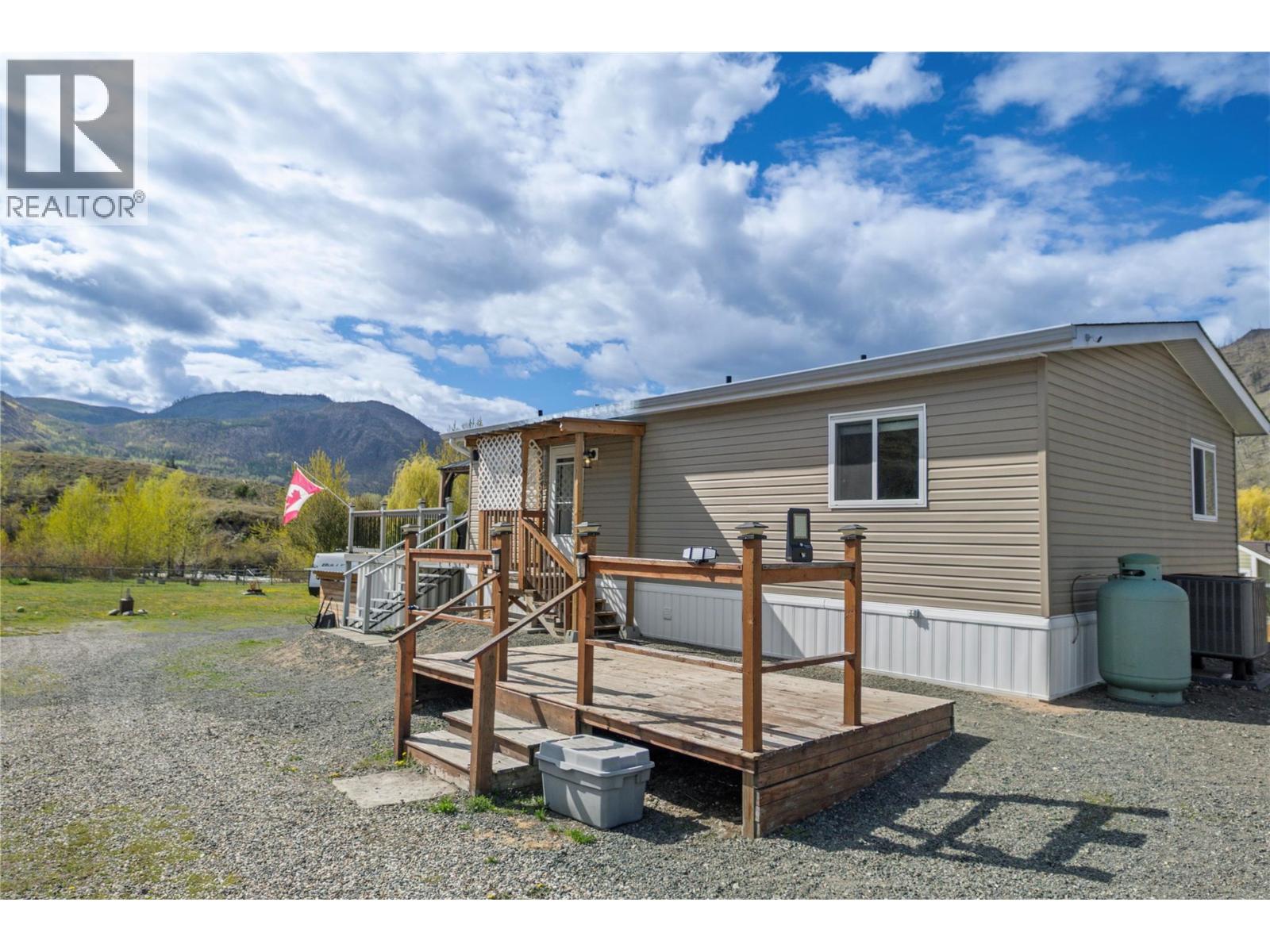 3710 Louis Creek Road, Barriere, British Columbia  V0E 1E0 - Photo 2 - 10385032