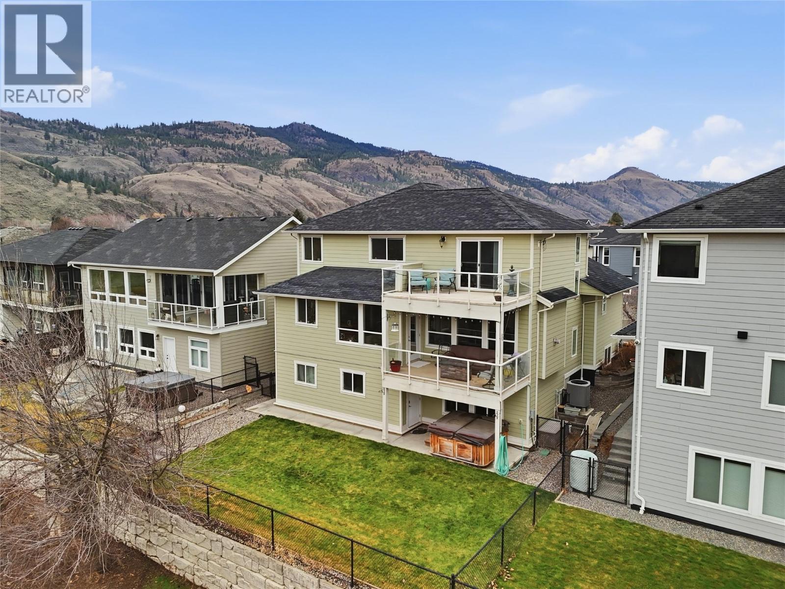 2748 Beachmount Crescent, Kamloops, British Columbia  V2B 0E6 - Photo 3 - 10385135