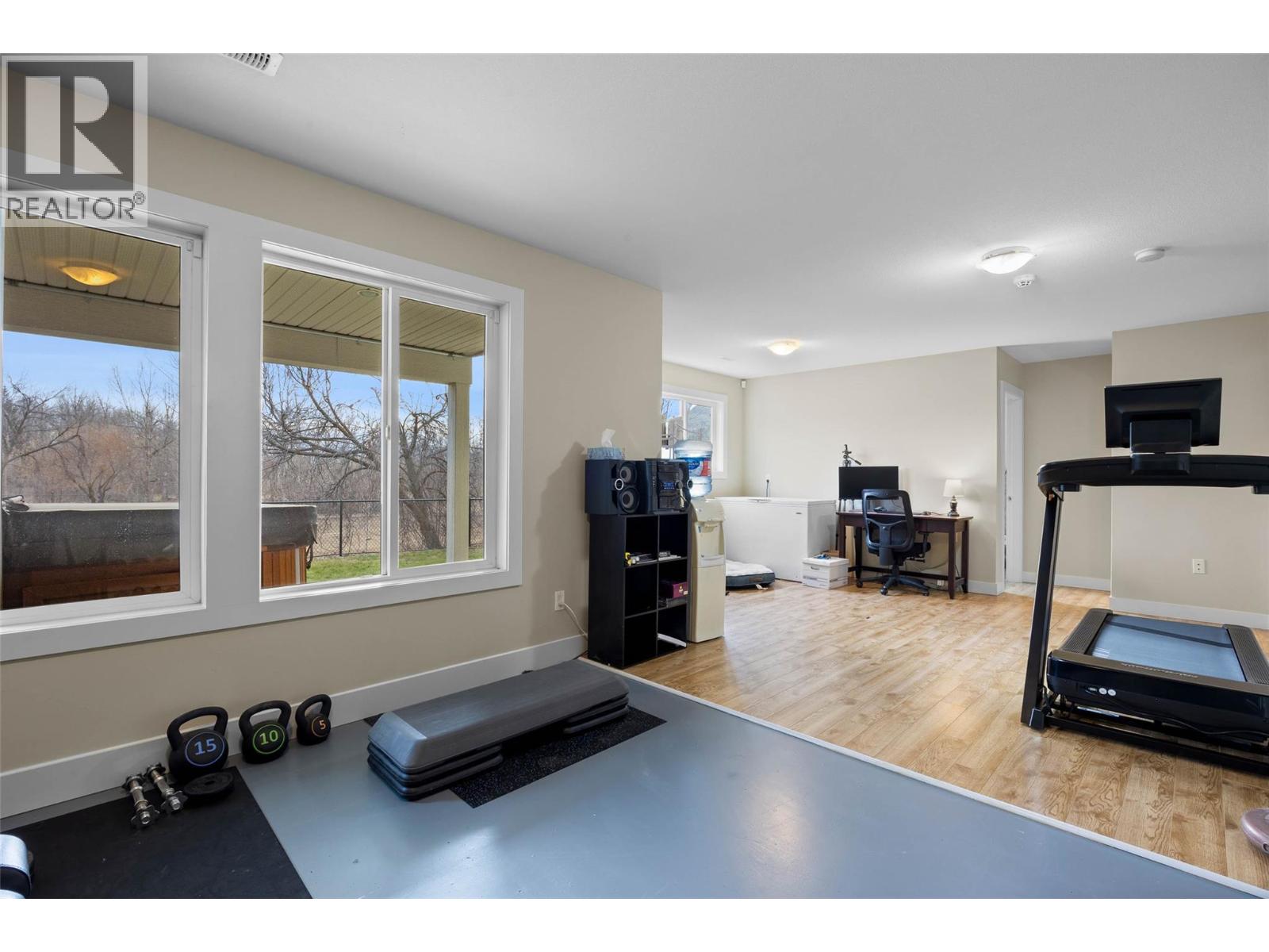 2748 Beachmount Crescent, Kamloops, British Columbia  V2B 0E6 - Photo 34 - 10385135