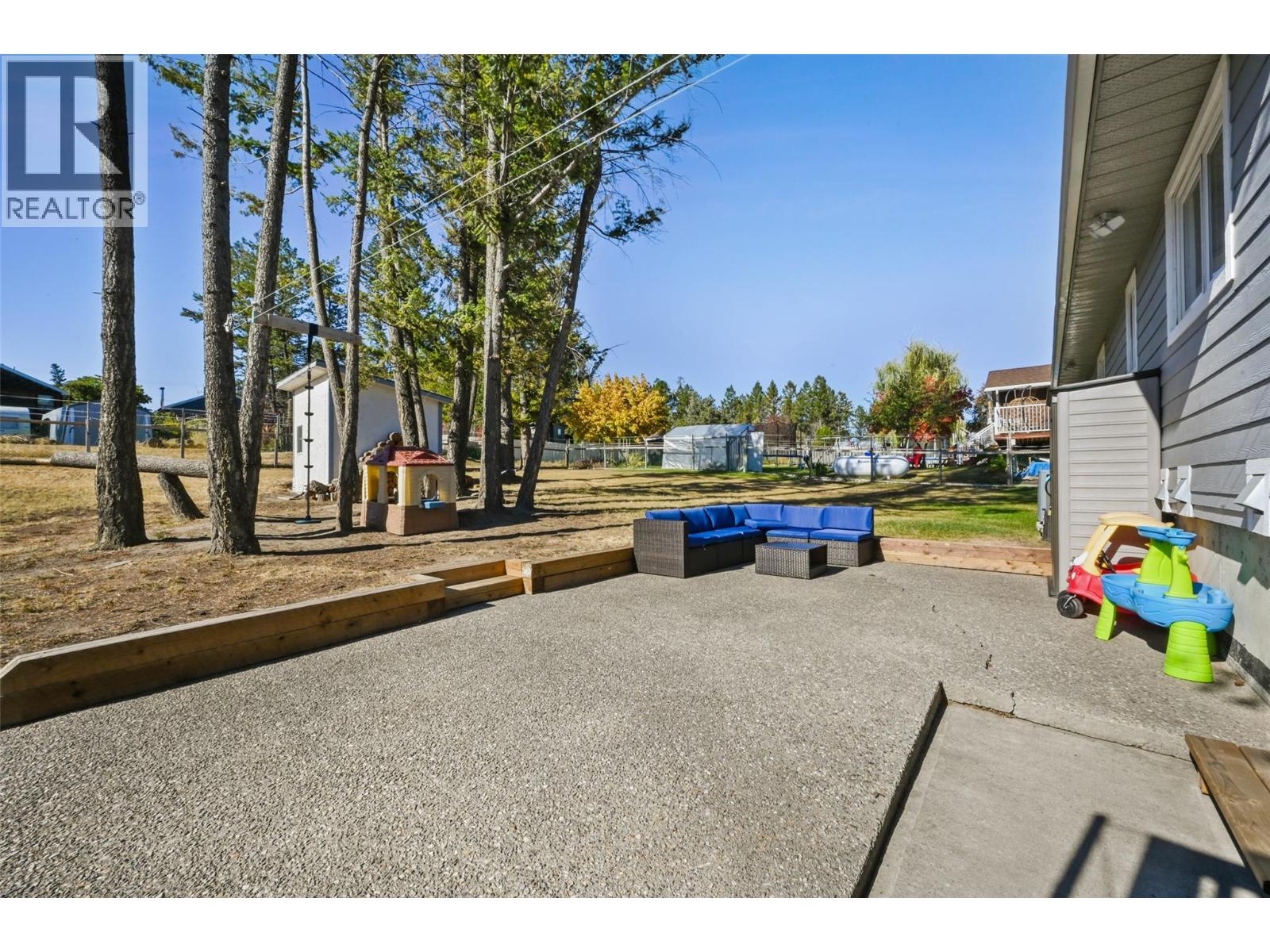 208 7th Avenue, Invermere, British Columbia  V0A 1K4 - Photo 37 - 10385124