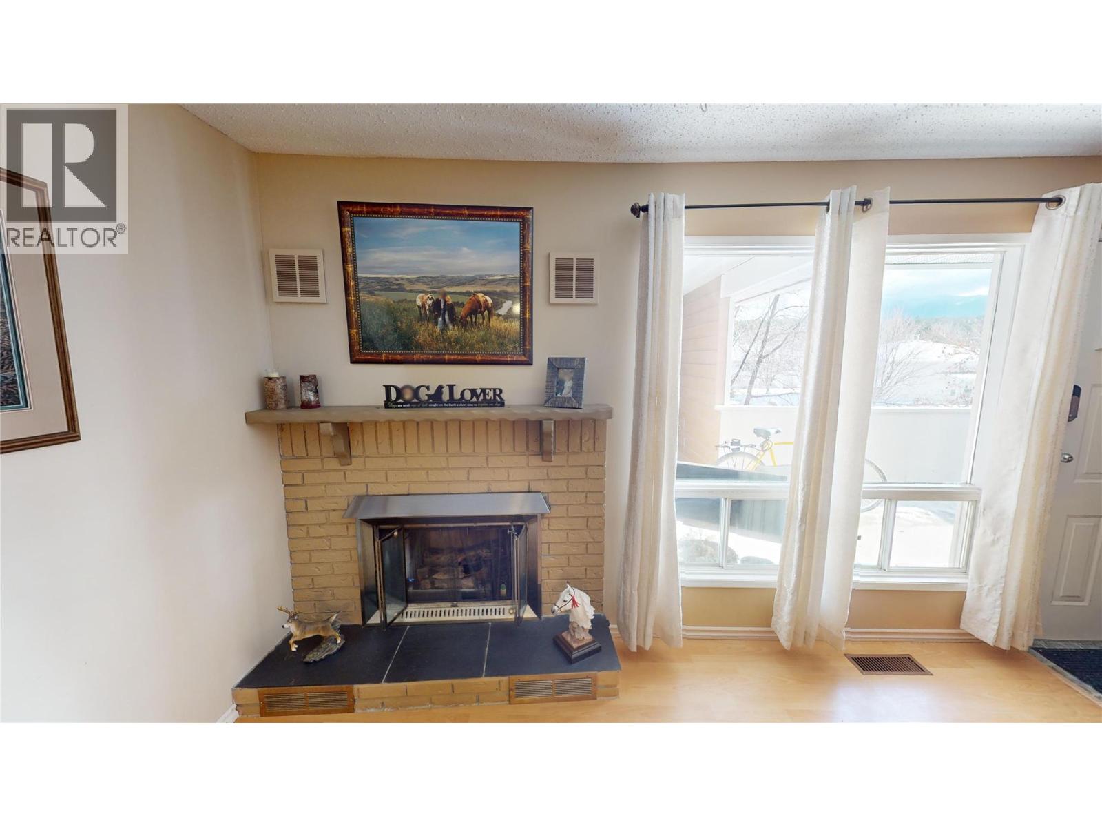 2365 12th Street N Unit# 209, Cranbrook, British Columbia  V1C 5T4 - Photo 4 - 10379342
