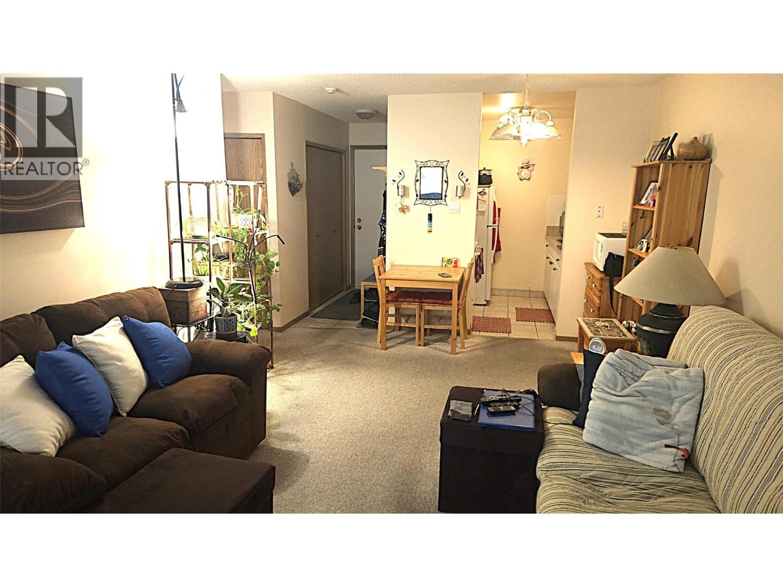 1560 Summit Drive Unit# 224, Kamloops, British Columbia  V2E 1R5 - Photo 3 - 10385020