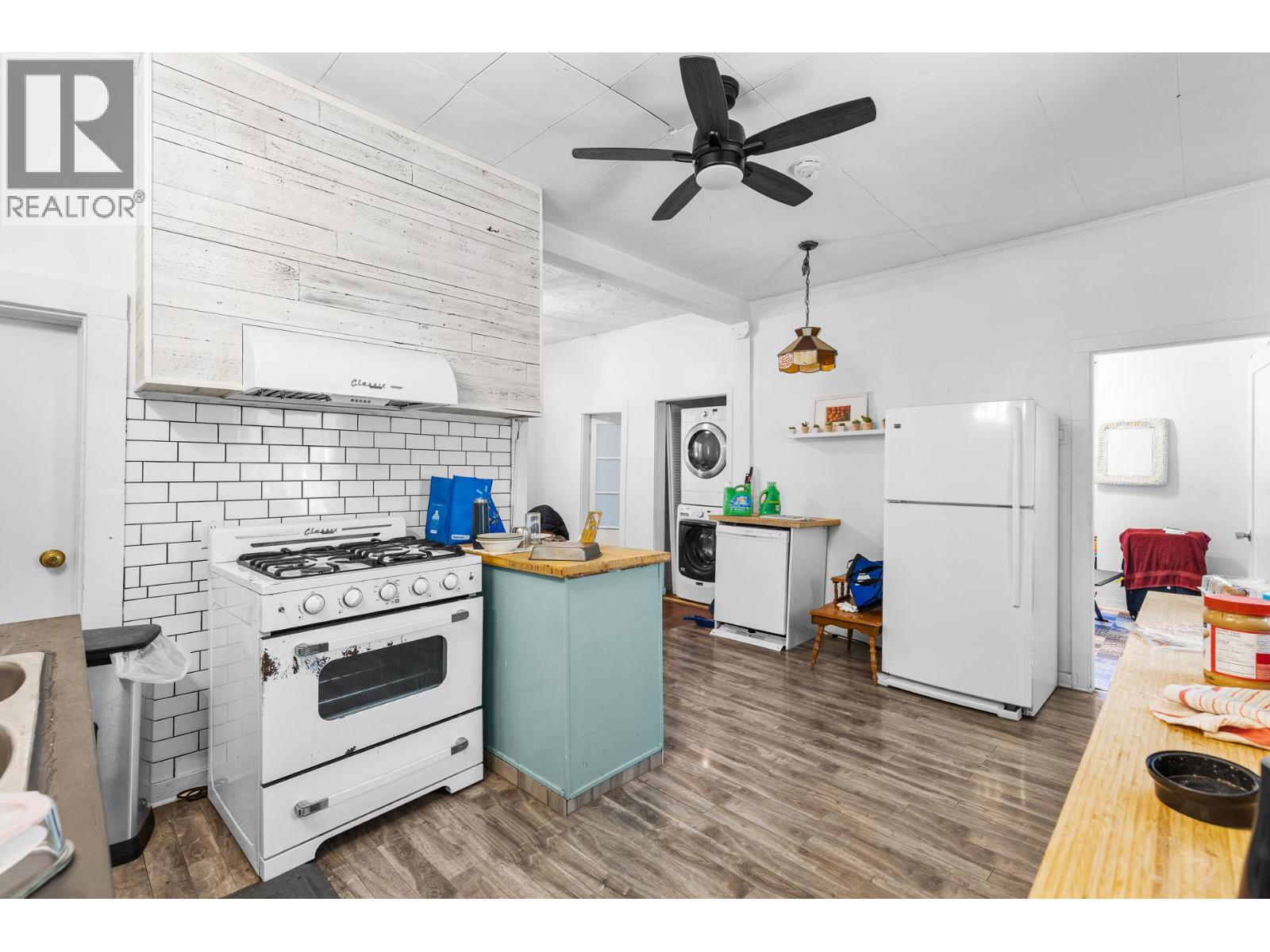 2029 Richter Street, Kelowna, British Columbia  V1Y 2N4 - Photo 5 - 10384561