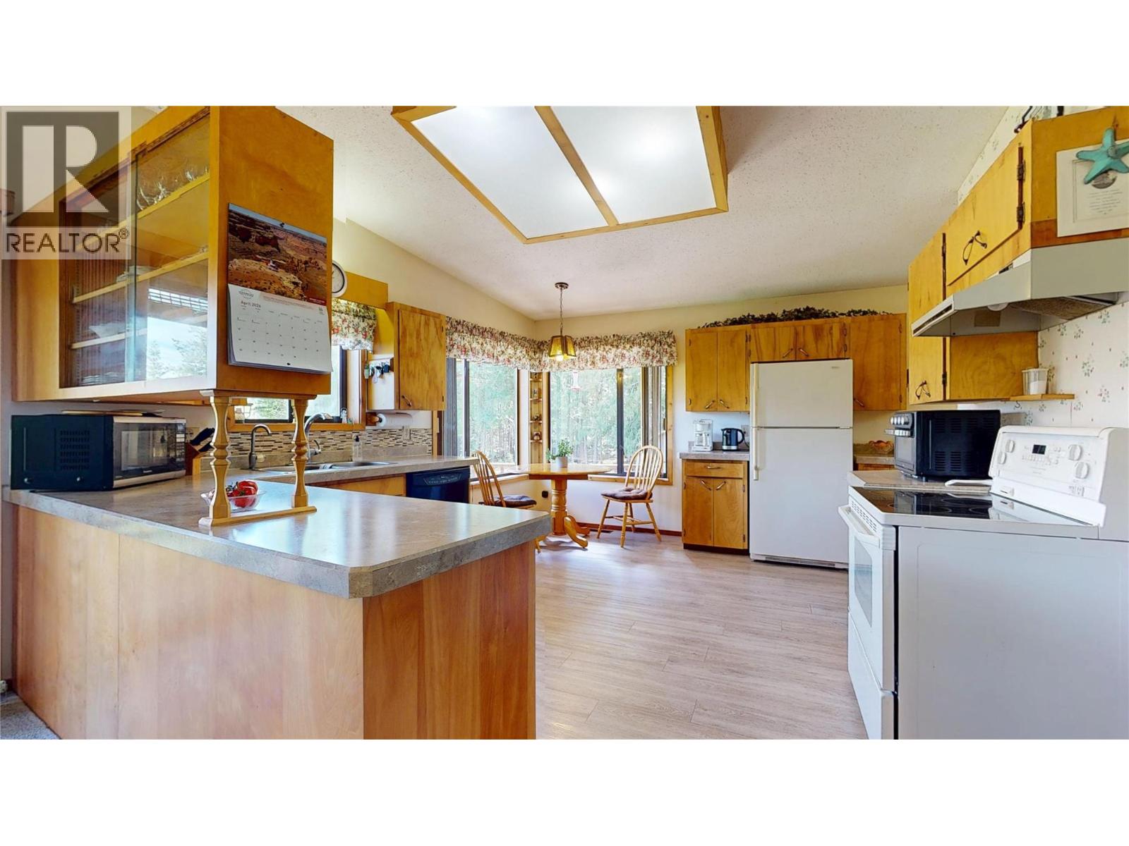 2793 White Lake Road, Sorrento, British Columbia  V0E 2W0 - Photo 23 - 10383466