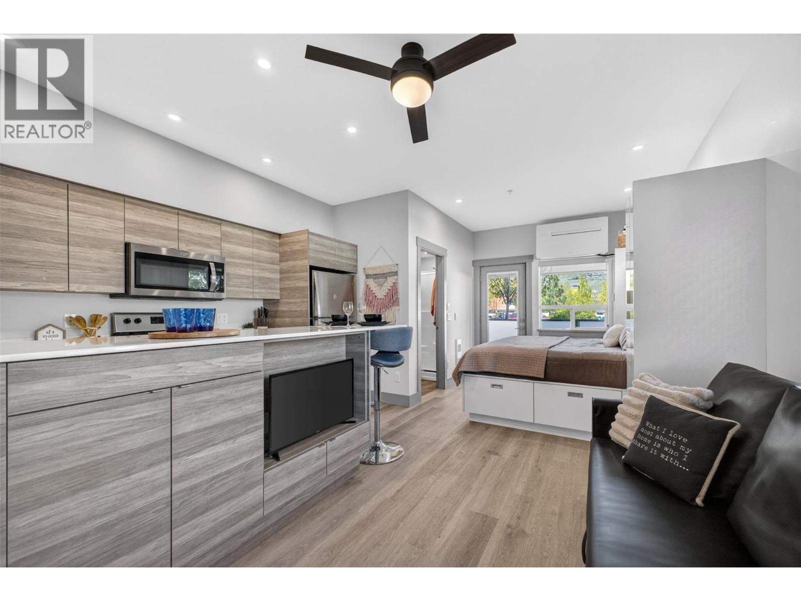 2555 Lakeshore Road Unit# 114, Vernon, British Columbia  V1H 0A4 - Photo 3 - 10384962