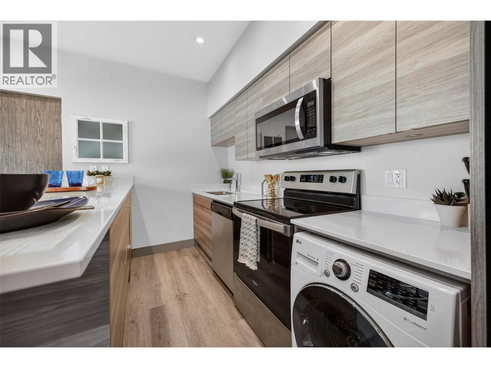 2555 Lakeshore Road Unit# 114, Vernon, British Columbia  V1H 0A4 - Photo 9 - 10384962