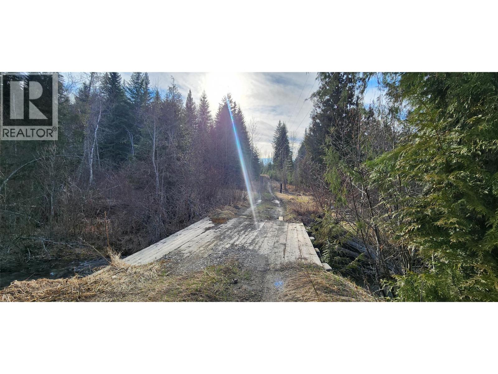 3584 Barriere South Road, Barriere, British Columbia  V0E 1E0 - Photo 19 - 10384943