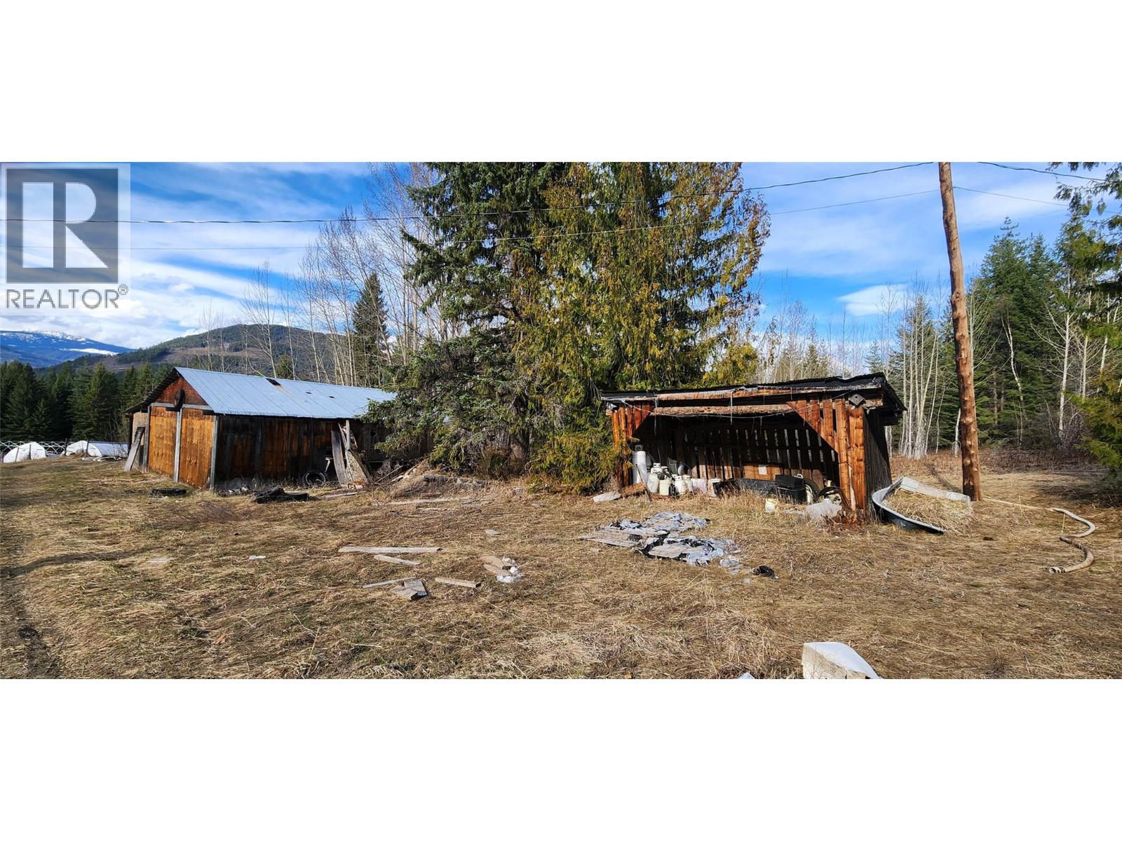3584 Barriere South Road, Barriere, British Columbia  V0E 1E0 - Photo 30 - 10384943