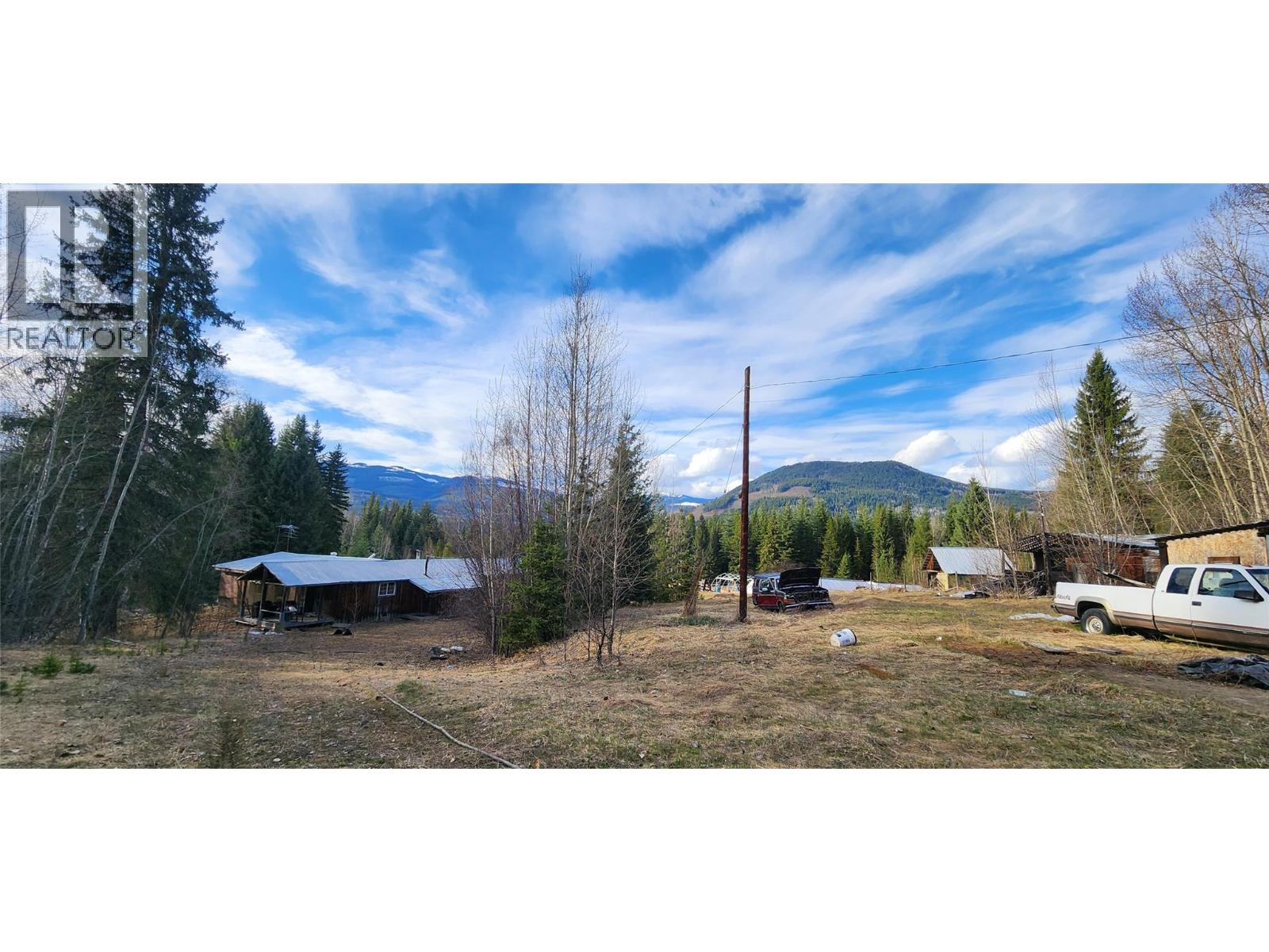 3584 Barriere South Road, Barriere, British Columbia  V0E 1E0 - Photo 33 - 10384943